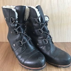 Sorel Joan of Arctic wedge boot lace up shearling
